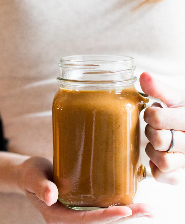 The Ultimate Healthy Pumpkin Spice Latte​​​​​​​