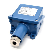 H100-704 UE Controls Model H100 Pressure Switch